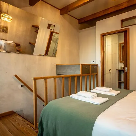 Knock Knock I Apartment