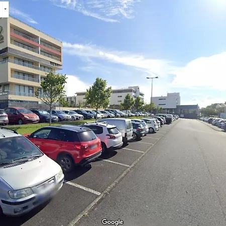 Apartment Knock Knock I