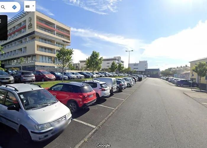 Apartment Knock Knock I